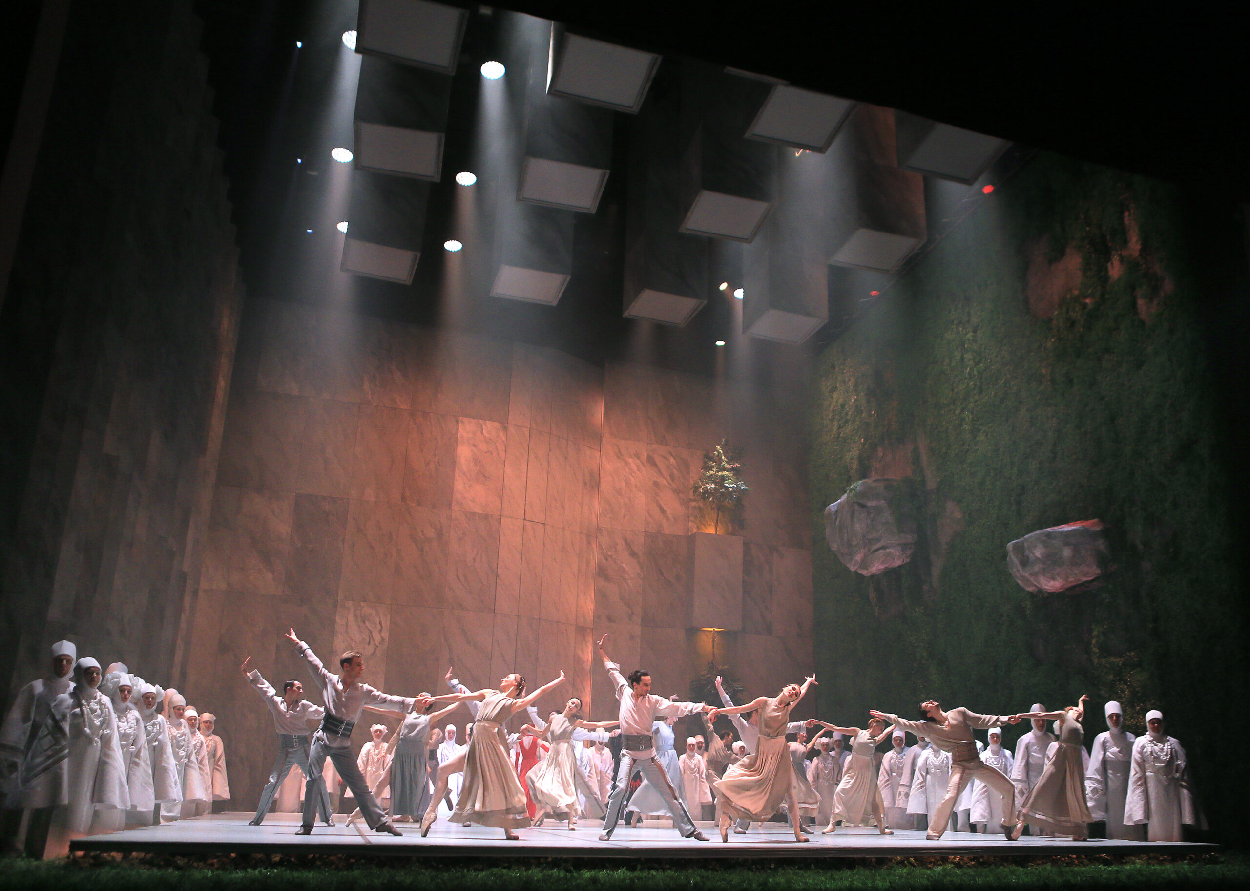 THEATRE ТІНІ ЗАБУТИХ ПРЕДКІВ-2